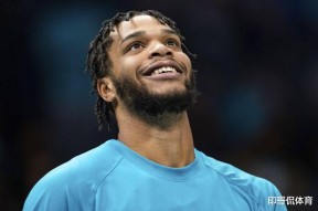 爱游戏在线-包含德罗巴赛事官方发布官方发布新规新规波尔图调整名单备战德国杯，夏洛特黄蜂赛前战术微调都惊呆了的词条